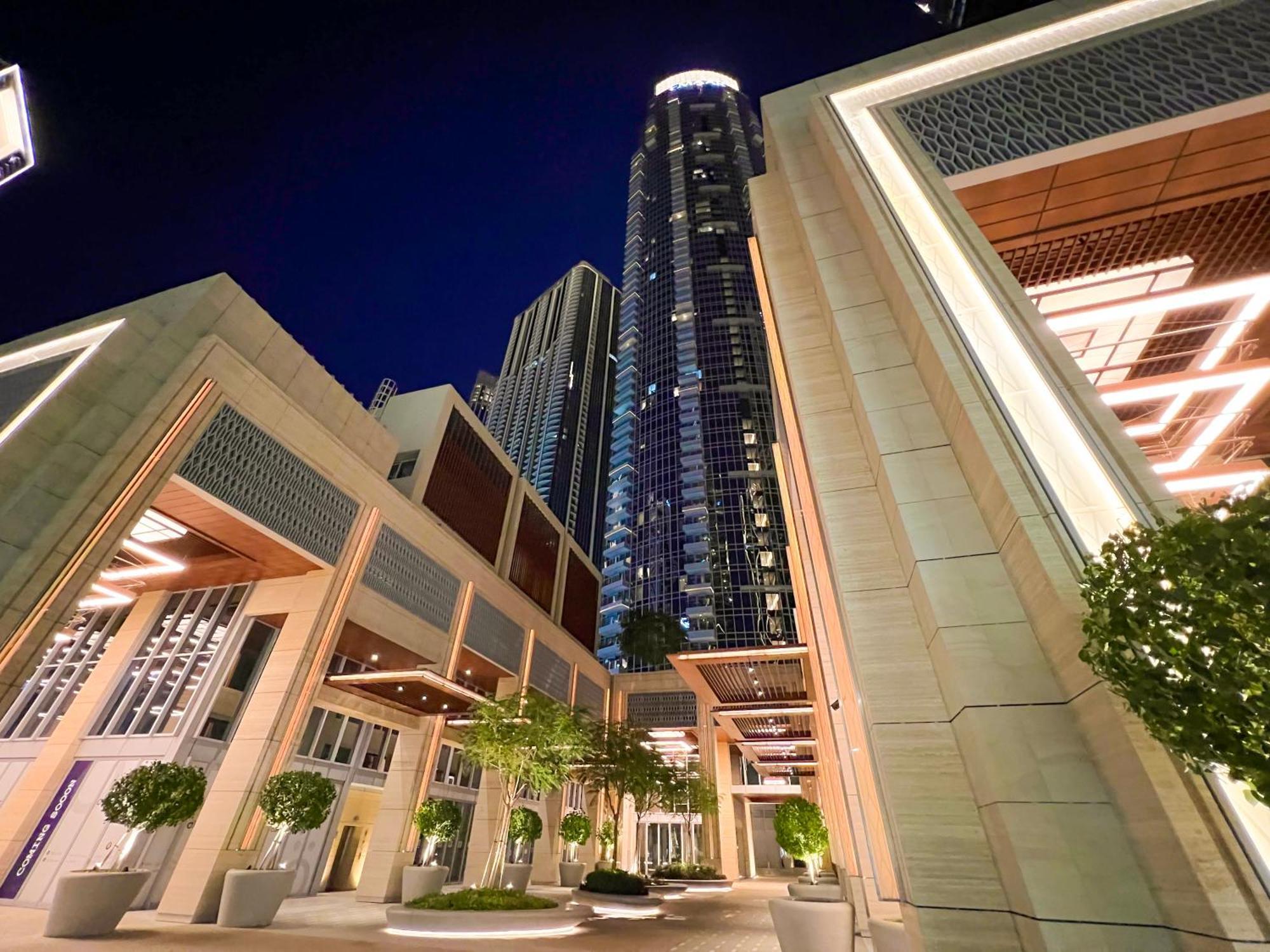 Downtown Luxury - Stunning Burj Khalifa & Sea View - 5 Minutes Walk To Dubai Mall Экстерьер фото