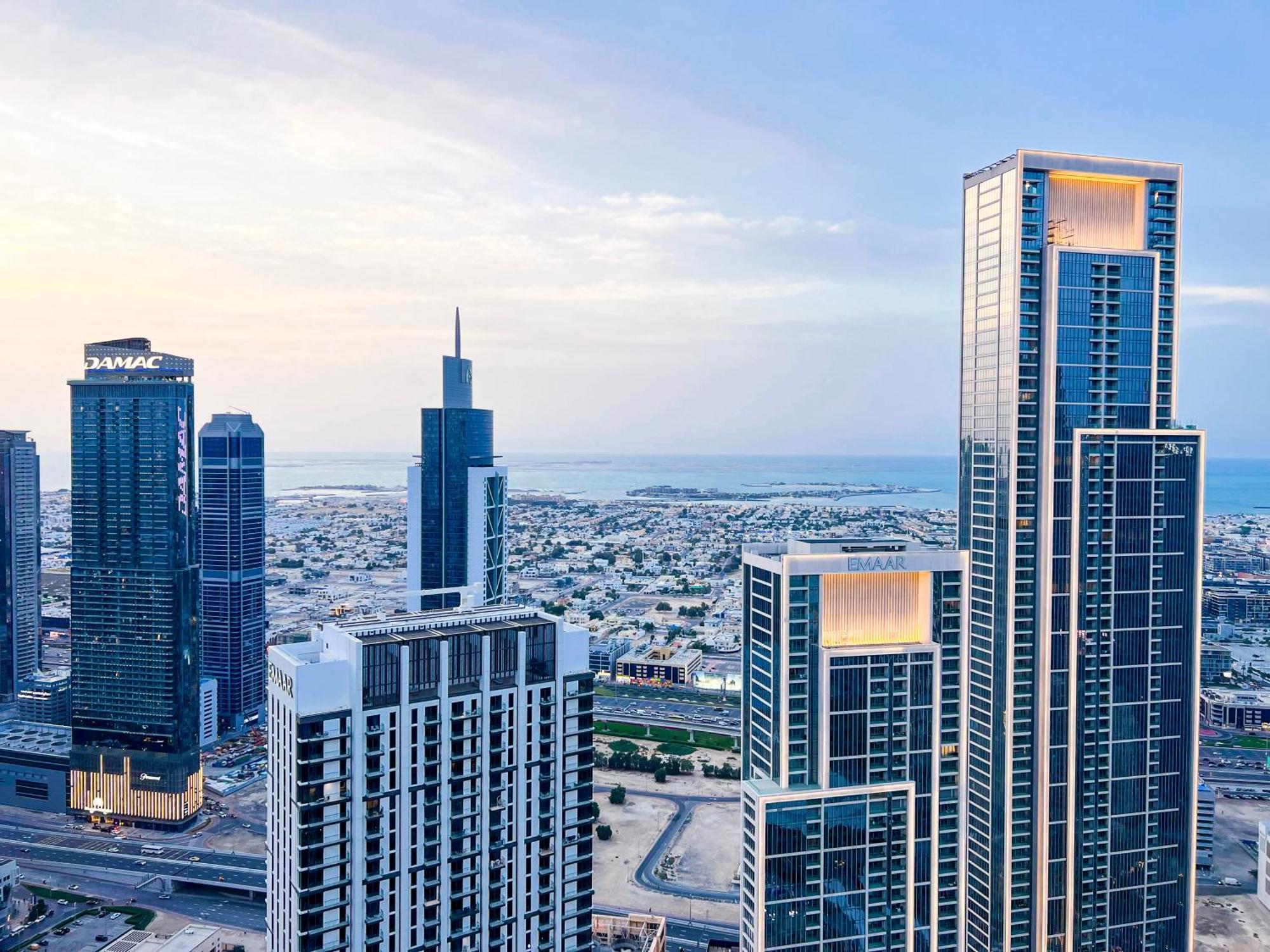 Downtown Luxury - Stunning Burj Khalifa & Sea View - 5 Minutes Walk To Dubai Mall Экстерьер фото