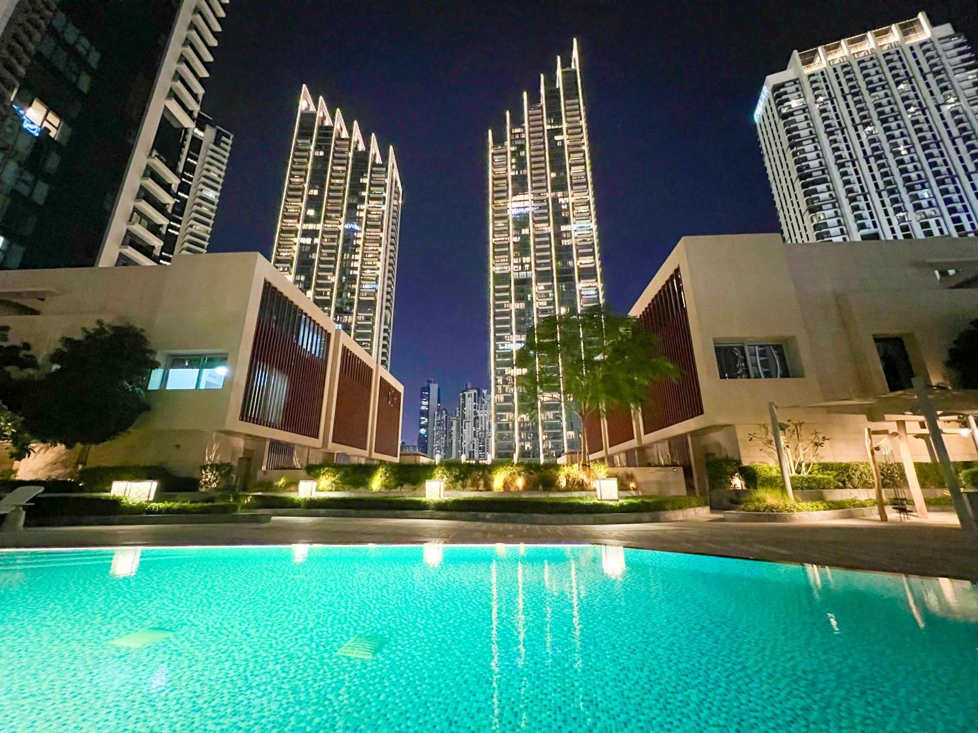 Downtown Luxury - Stunning Burj Khalifa & Sea View - 5 Minutes Walk To Dubai Mall Экстерьер фото