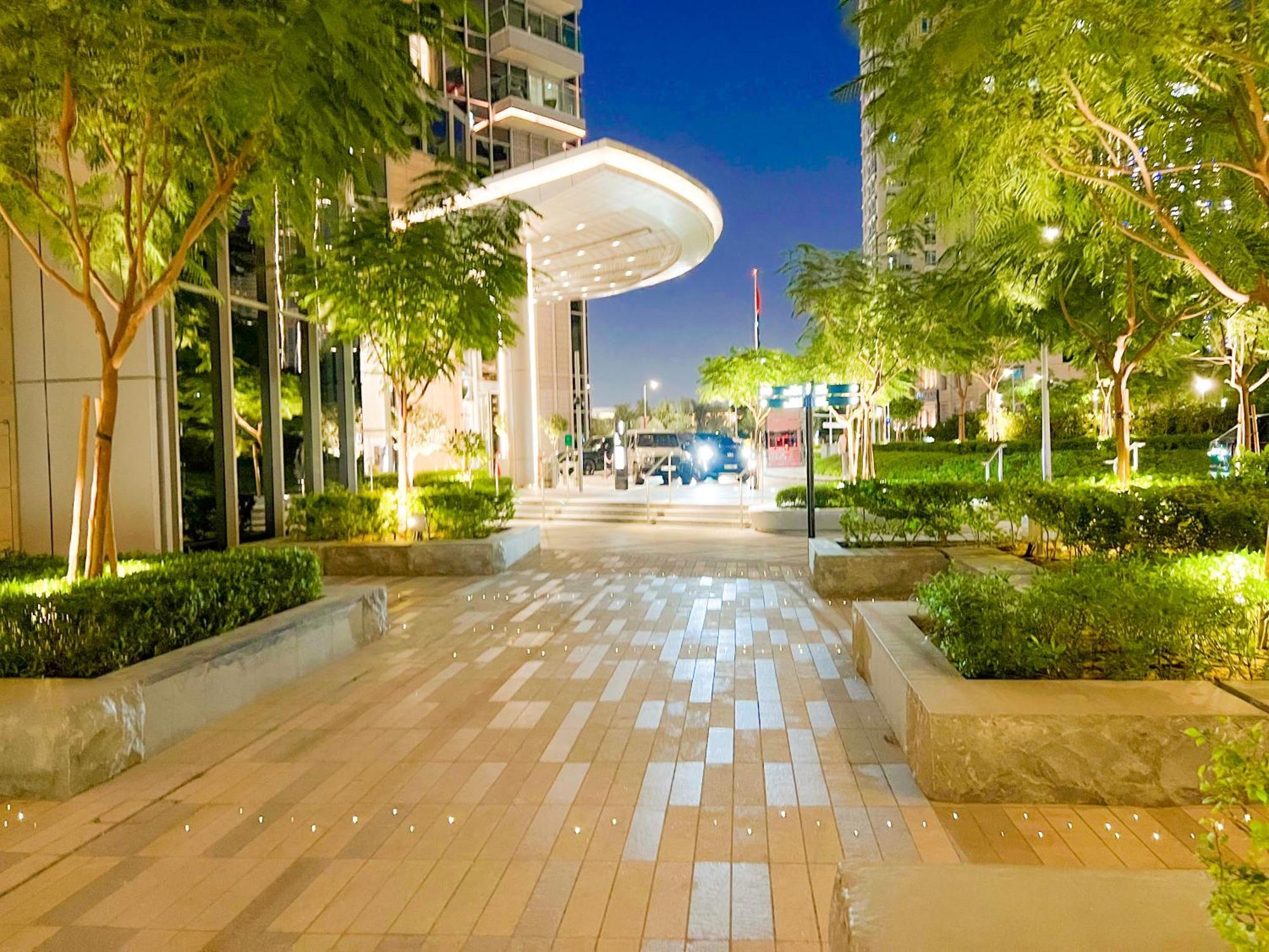 Downtown Luxury - Stunning Burj Khalifa & Sea View - 5 Minutes Walk To Dubai Mall Экстерьер фото