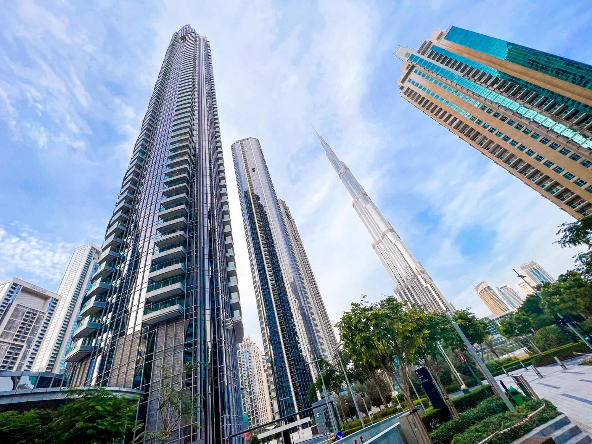 Downtown Luxury - Stunning Burj Khalifa & Sea View - 5 Minutes Walk To Dubai Mall Экстерьер фото