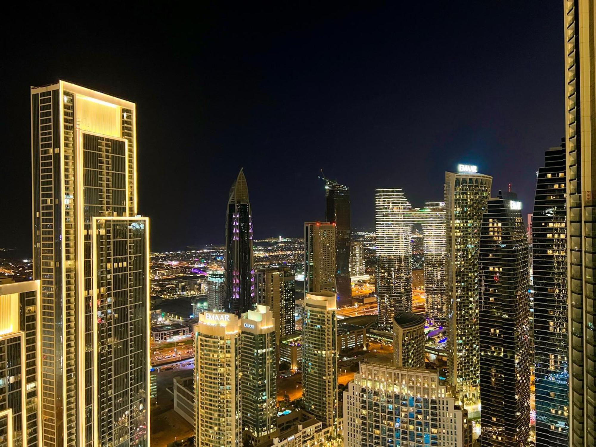 Downtown Luxury - Stunning Burj Khalifa & Sea View - 5 Minutes Walk To Dubai Mall Экстерьер фото