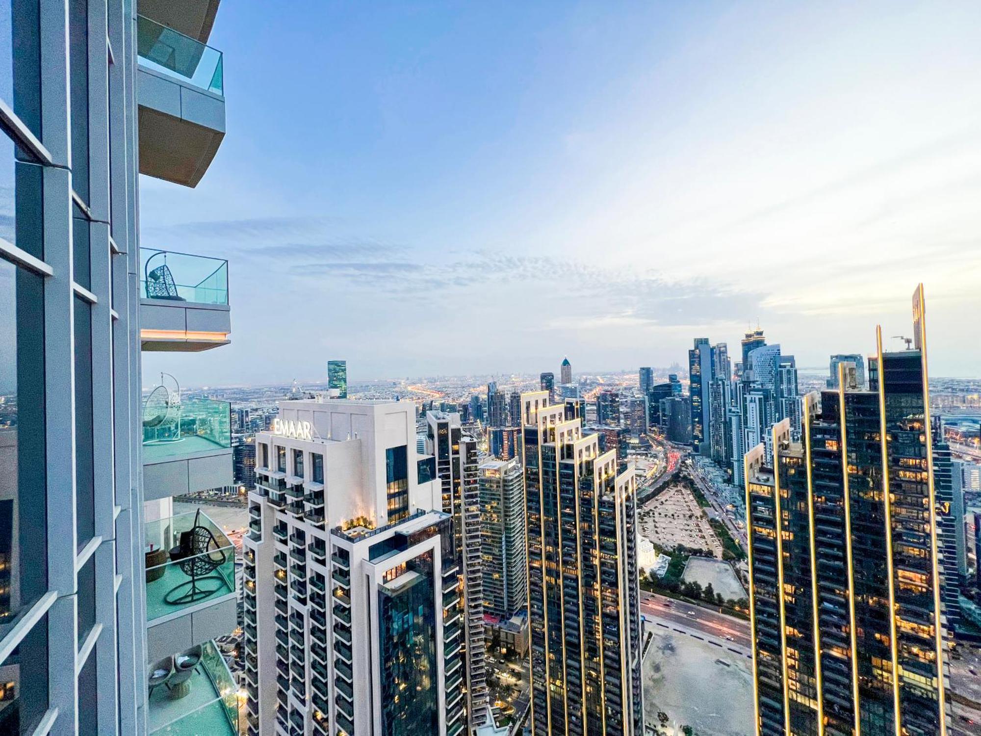 Downtown Luxury - Stunning Burj Khalifa & Sea View - 5 Minutes Walk To Dubai Mall Экстерьер фото