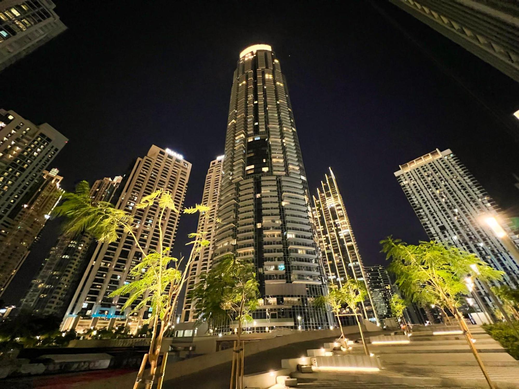 Downtown Luxury - Stunning Burj Khalifa & Sea View - 5 Minutes Walk To Dubai Mall Экстерьер фото