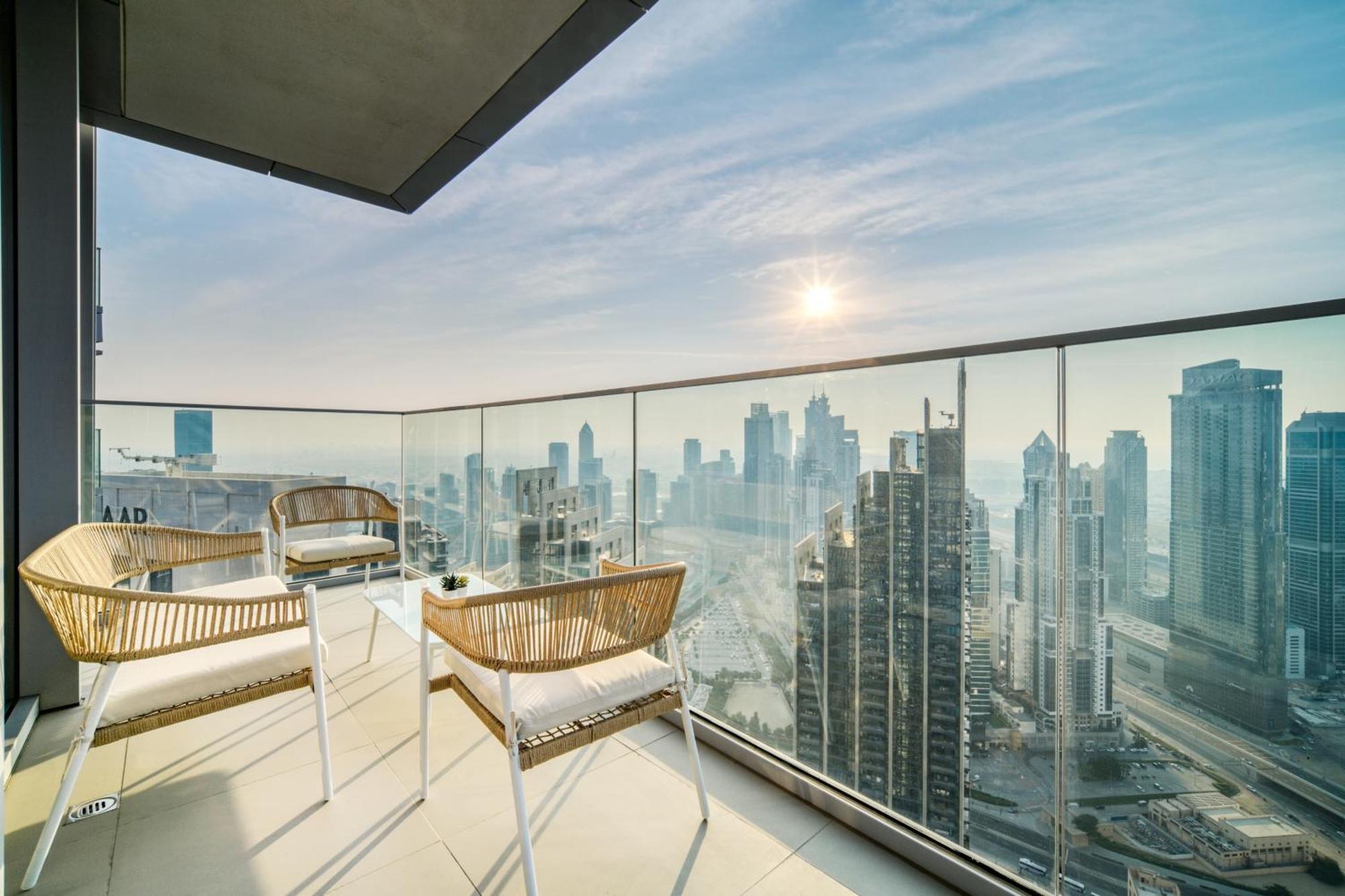Downtown Luxury - Stunning Burj Khalifa & Sea View - 5 Minutes Walk To Dubai Mall Экстерьер фото