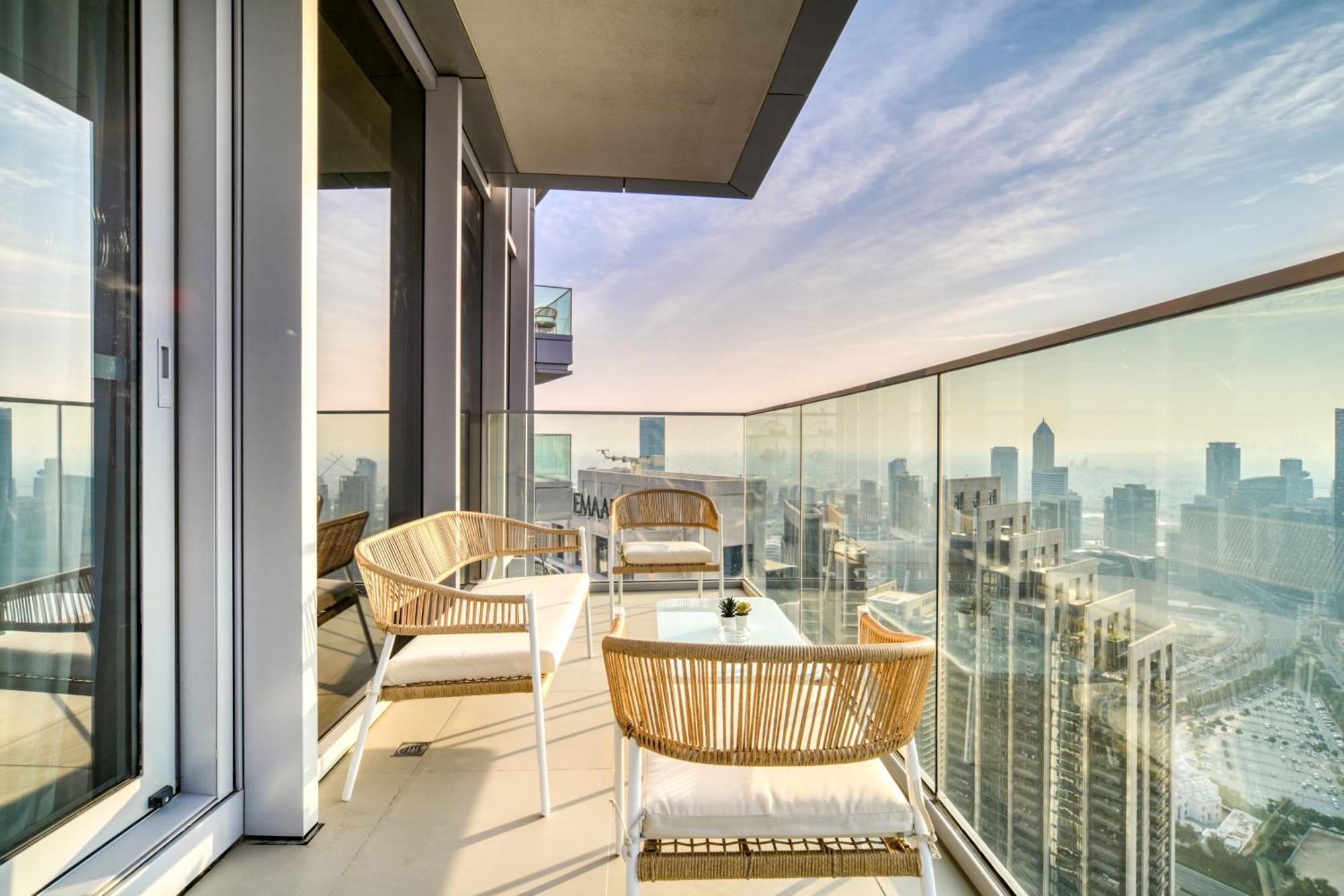 Downtown Luxury - Stunning Burj Khalifa & Sea View - 5 Minutes Walk To Dubai Mall Экстерьер фото